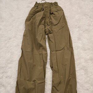 Uniqlo Japan parachute pants